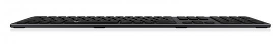 Flache, schwarze Tastatur in seitlicher Ansicht, ideal für minimalistische Arbeitsplätze