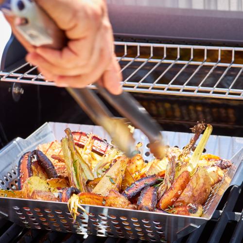 RÖSLE Grill- und Gemüse-/Maronenpfanne